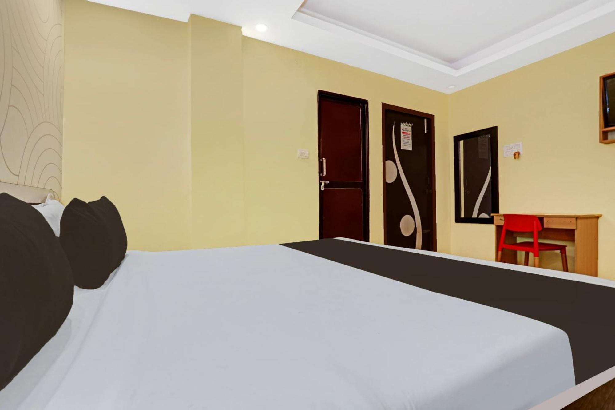 Super Hotel O Phulwarisharif Near Aiims Khagaul Kültér fotó