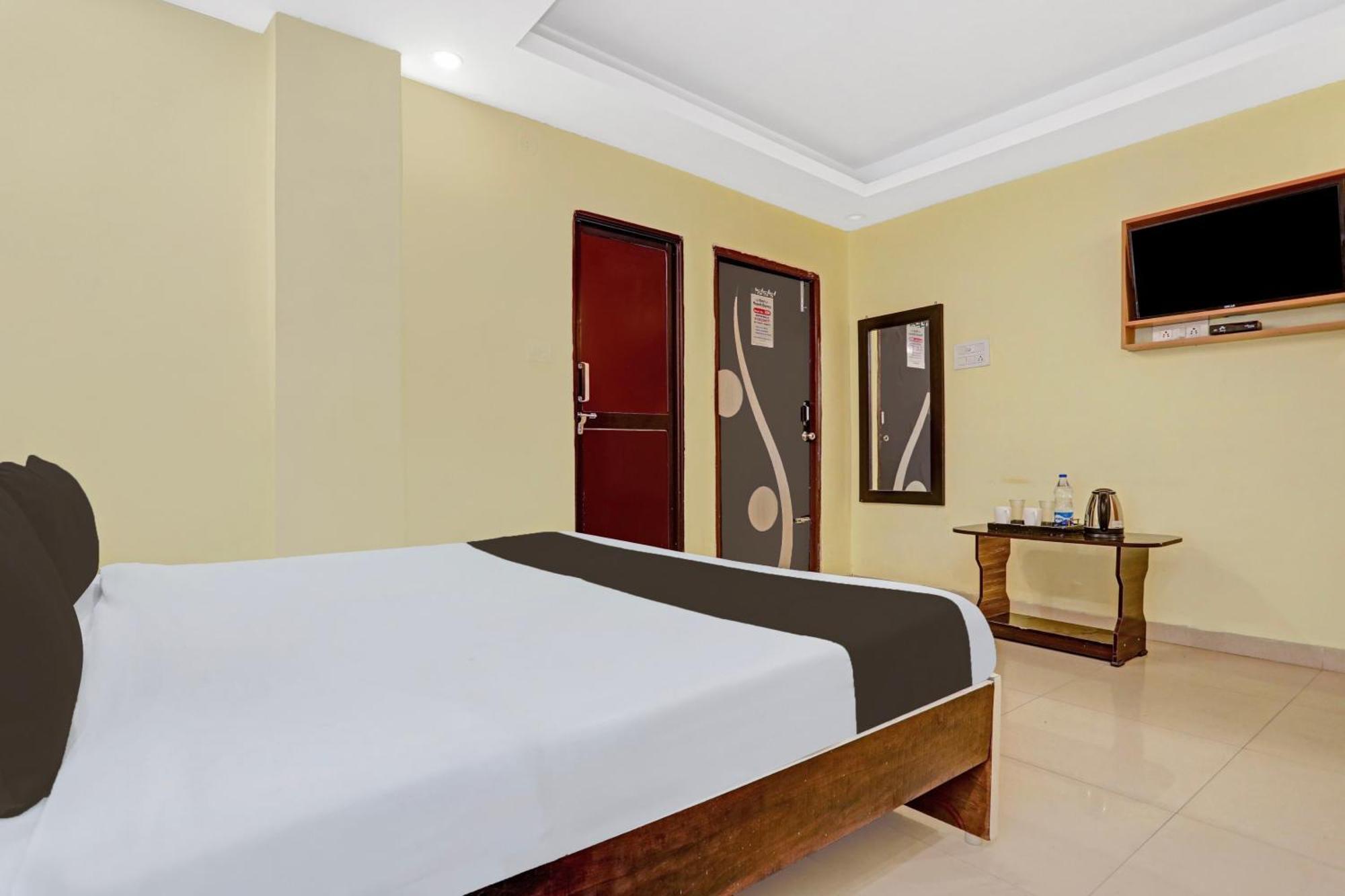 Super Hotel O Phulwarisharif Near Aiims Khagaul Kültér fotó